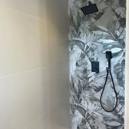 Bergerie Vue Avec Piscine וילה *
