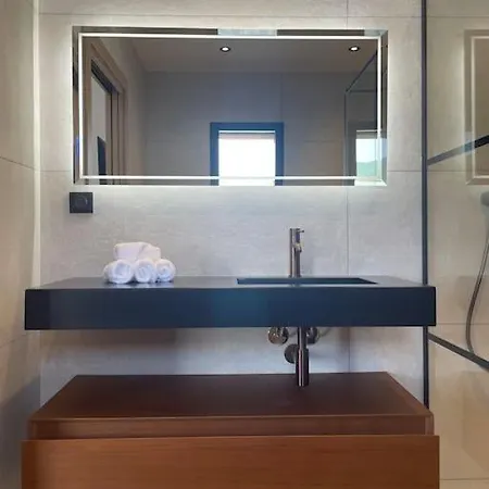 Bergerie Vue Avec Piscine וילה