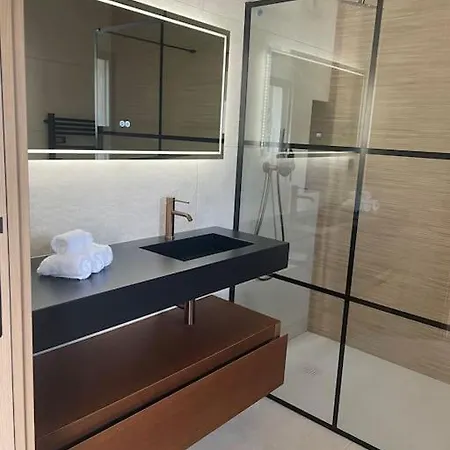Bergerie Vue Avec Piscine *